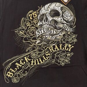 Women’s Black Hills Rally Graphic T-Shirt NWT